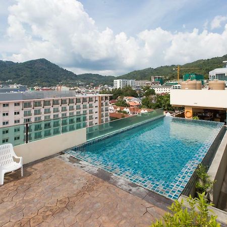Hemingways Silk Hotel Patong Екстер'єр фото