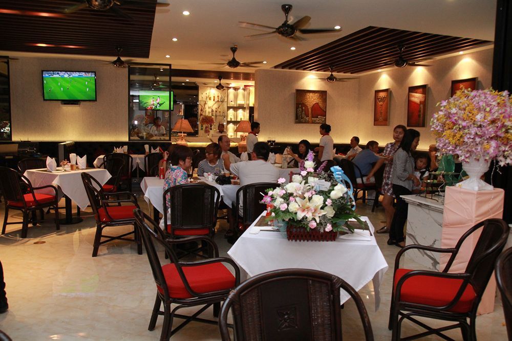 Hemingways Silk Hotel Patong Екстер'єр фото